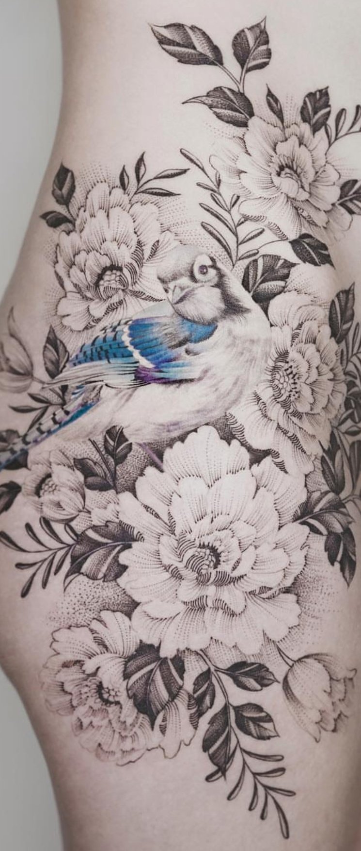 Tattooist Inks Delicate Floral Tattoos That Bloom Forever Across Skin |  Tattoos, Floral tattoo, Tattoo artists
