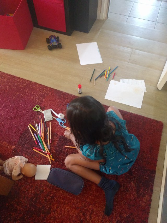 RoseSteinmetz's tweet photo. Besoin d’activités aux frais pendant la canicules? Faites participer vos enfants à mon concours de dessins. Des exemplaires du livre sont à gagner.
https://t.co/jO0BedkbAT https://t.co/oLRrnRPGtK