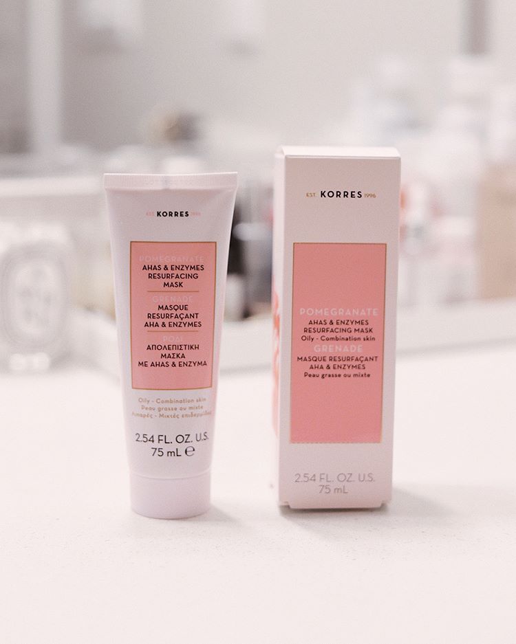 KorresUSA's tweet photo. Our Pomegranate AHAs &amp; Enzymes resurfacing mask uses natural pomegranate grains to exfoliate the skin for a natural glow ✨ Experience it for yourself @Sephora. 
📷@styleincali
https://t.co/8nf8BTfiTb https://t.co/AXgOzw7L06