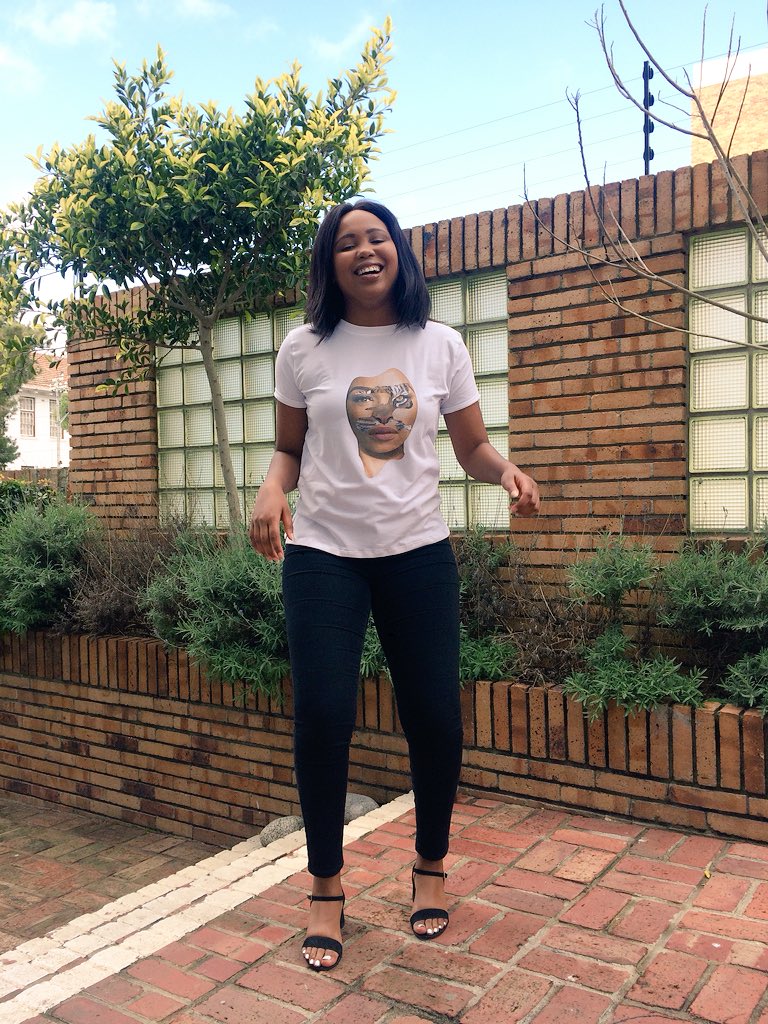 Leletu 🦄 tweet media