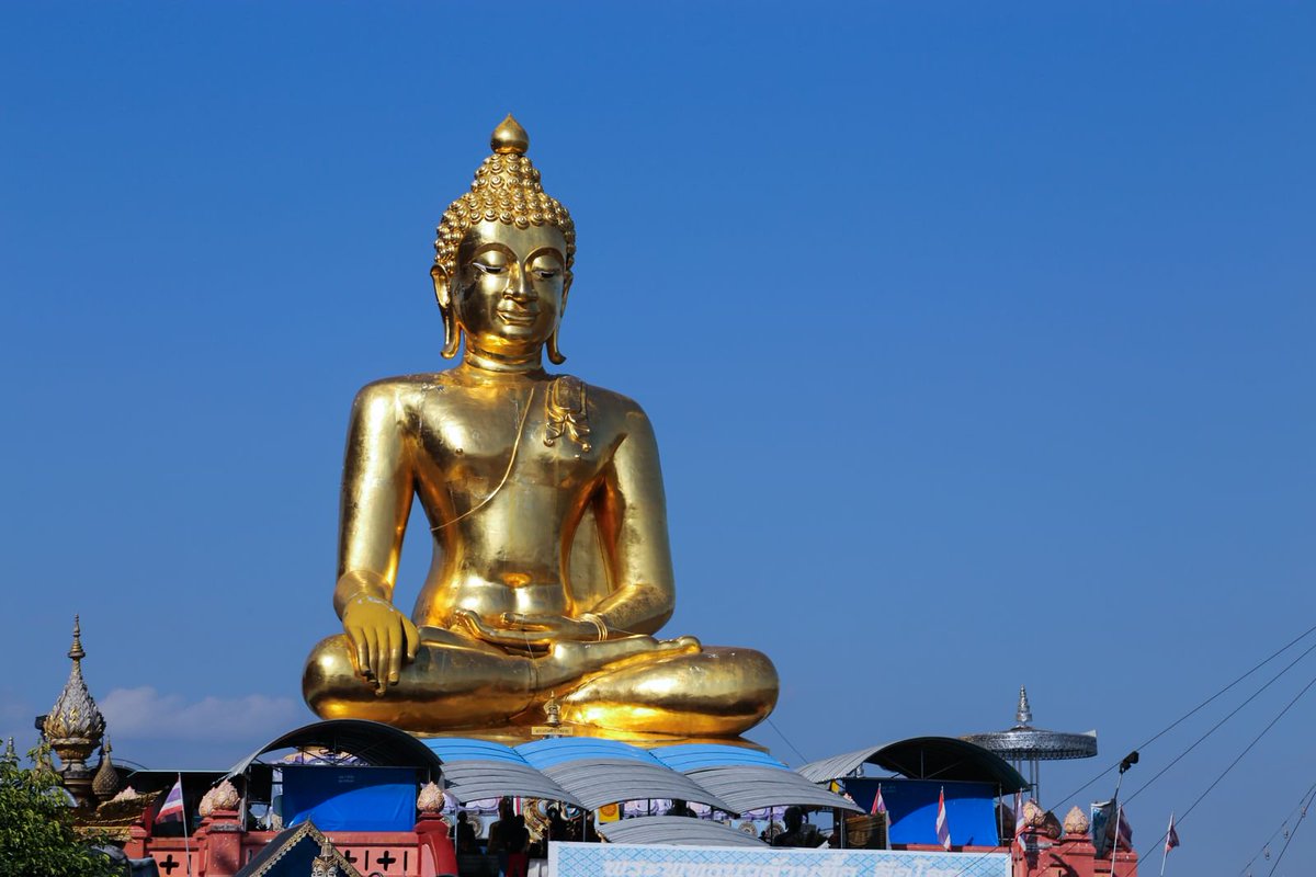 2weektrips's tweet image. Not looking forward to the start of the work week? Start planning for your next escape to Thailand, with this action-packed itinerary. buff.ly/2vssSXu

Oh, and share and like this post if you enjoyed it, and inspire your family and friends too!