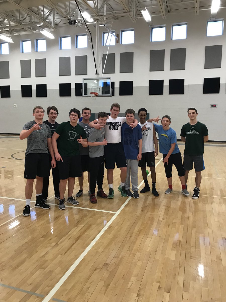 JasonChadock's tweet photo. This thing started a long time ago. January 6:10am workouts, spring football, and summer pride workouts. Now, tmrw, the journey begins. All the hard work, now it’s time! #Impact #FTT #LiveInTheHard https://t.co/0IbNkhu7xJ
