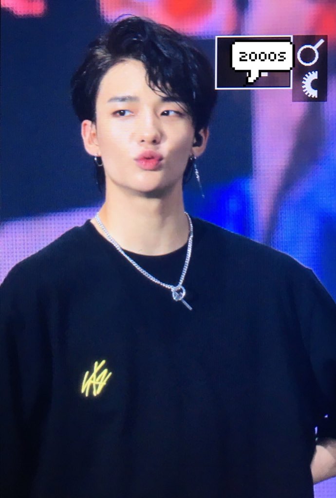 2000seconds's tweet photo. 180805 쇼케이스♡♡
현진 세젤귀 ㅇㅈ

#스트레이키즈 #현진 #황현진 #StrayKids #hyunjin #IamNOT https://t.co/BDKGU9sQZX