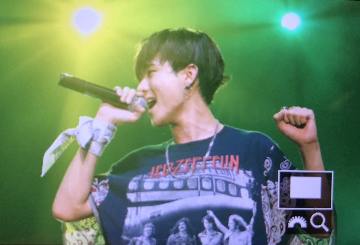 Dear_orangeboy's tweet photo. 180805 설레임 콘서트
장관이네요 절경이고요 
신이주신 선물이네요

#더이스트라이트 #이은성 https://t.co/nHFFB3qSXm