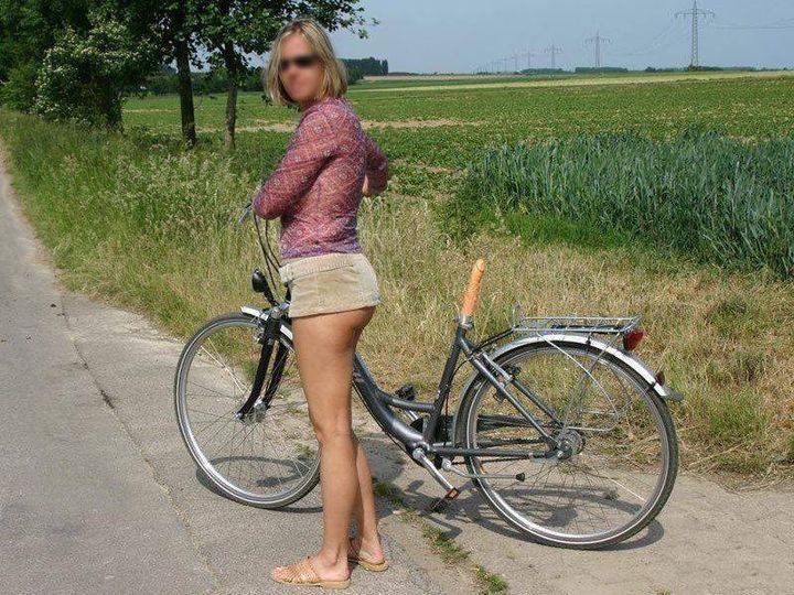Dildo auf fahrrad