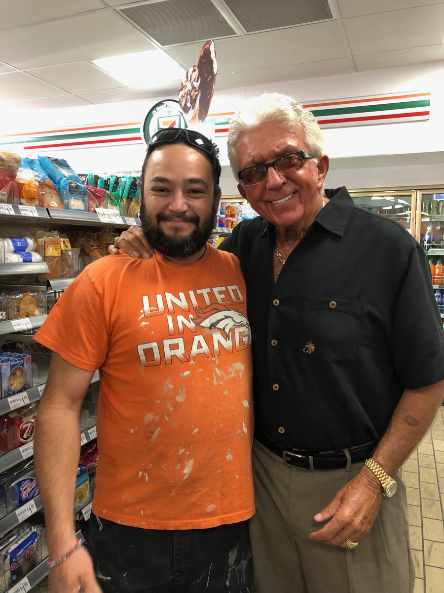 bobbybrown719's tweet photo. Hey #FANtasticTWITTER Friends and FANS! Now this is what I LOVE, starting my day with FANS that I LOVE.
I am very BLESSED and every time one of you, come up and introduce yourself & ask me to take a PIC really makes me REALIZE how many LOVE @DogTheBountyHunter me TWO https://t.co/tV1g6aXdQr