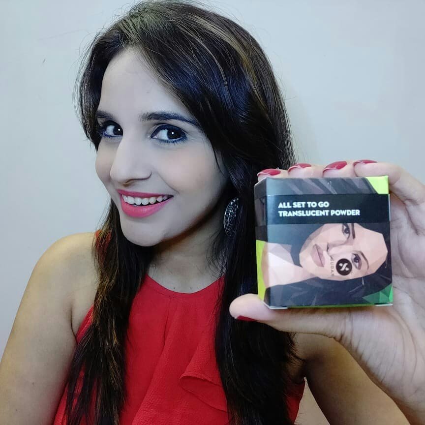 trySUGAR's tweet image. This Friendship’s Day capture memories without a worry. Our #NEW All Set To Go Translucent Powder works round the clock to mask shine so you stay camera ready always- bit.ly/TP_Tweet

Feat. Ritu Kapoor

#JustLauched #TranslucentPowder #PicturePerfect #Flawless  #trySUGAR