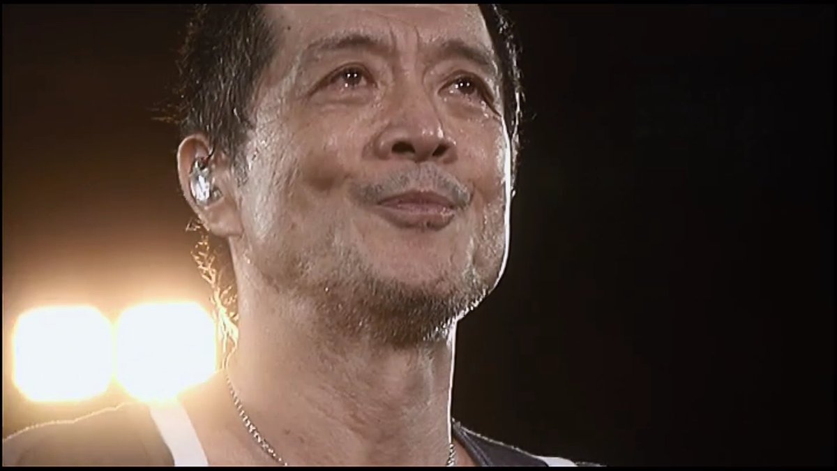 The Rock 永ちゃんが泣くなんて 1999 09 15以来 12 09 01のライヴ Blue Sky 泣いた場所は 1999 09 15と同じ横浜国際競技場 現 日産スタジアム あの場所には 日本のロックの神様矢沢永吉さえ泣かせてしまう何かがあるのかもしれない