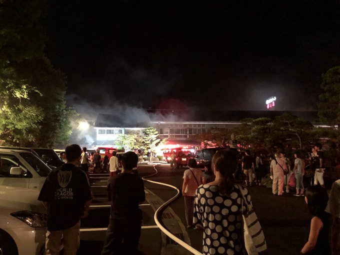 火事 温泉旅館 湯快リゾート越之湯 で火災 漁船使ってお客避難させてる 和歌山県東牟婁郡那智勝浦町湯川 まとめダネ 火事 温泉旅館 湯快リゾート越之湯 で火災 漁船使ってお客避難させてる 和歌山県東牟婁郡那智勝浦町湯川 まとめダネ