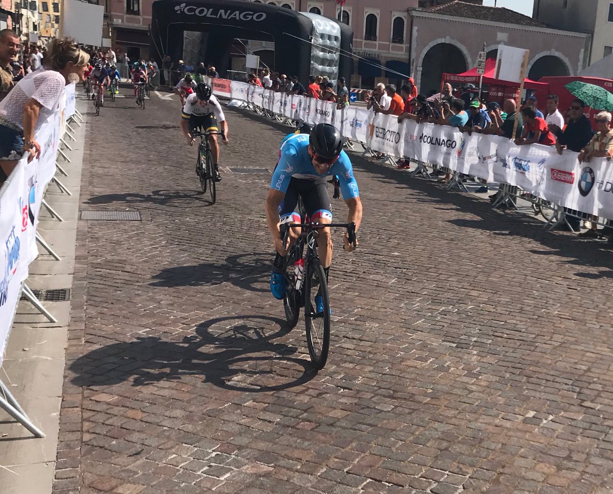 After taking second in the ITT, <a href="/TristenChernove/">Tristen Chernove</a> finally gets on the top step of the podium! 

A fourth 🌈 for Team Canada at #pararoadworlds!