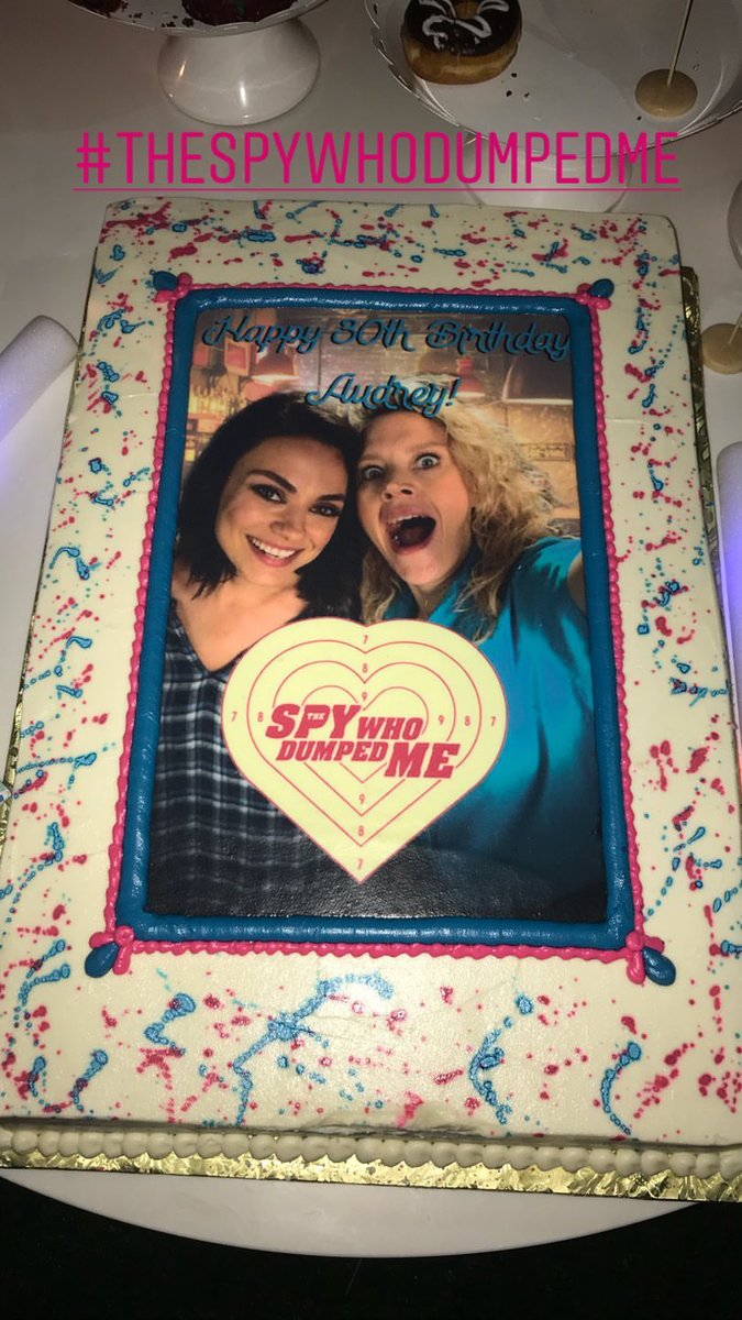 holtzylover's tweet photo. Susanna and David had a release party last night. David dressed up as Morgan lol. And look at the cake! #SpyWhoDumpedMe https://t.co/3hp315UR3f