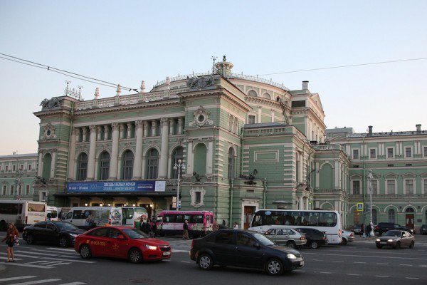#Мариинскийтеатр решил продолжить проведение бесплатных концертов в новом сезоне