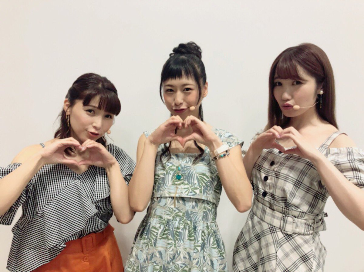内田彩 スクフェス感謝祭 ありがとうございました 南ことり役の私として またみんなの前に立てた事が本当に本当に嬉しかったです そして この３人 本当に楽しいっ 笑 またm Sとしてステージに立って緊張もしたけど この３人の安心感 大大