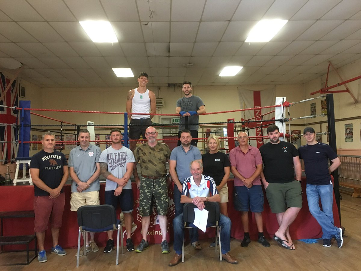 An enjoyable and successful course for new Officials in Devizes this weekend.  Congratulations to all who attended, you’ll know your exam results very soon.