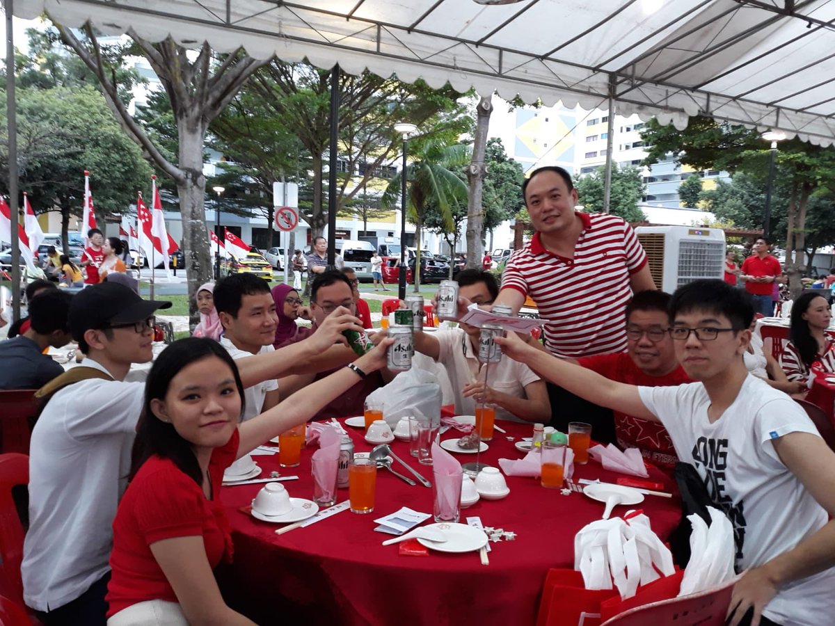 Terra_Systems's tweet photo. Terra’s National Day dinner 🇸🇬 https://t.co/57g9W7e2Gy