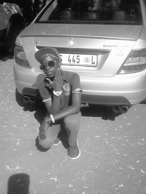 iFani_com's tweet photo. From a Getto life to a City lifw https://t.co/qUpG8agooS