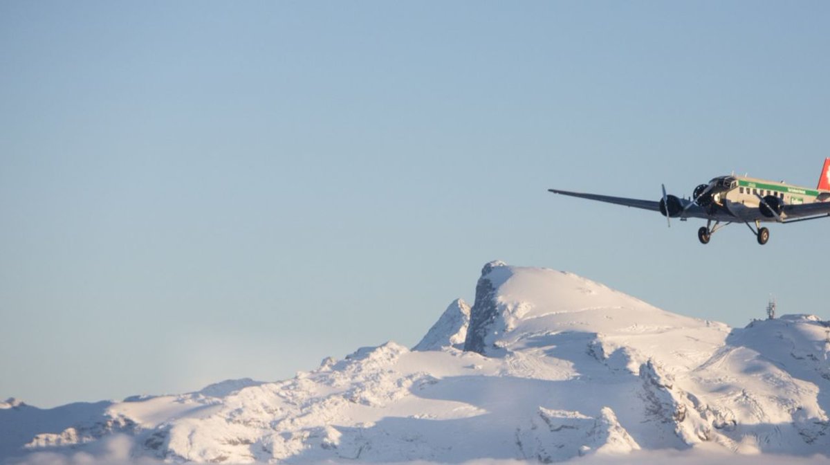 SN aktuell on Twitter "Flugzeugabsturz in der Schweiz alle 20 Insassen tot https//t.co