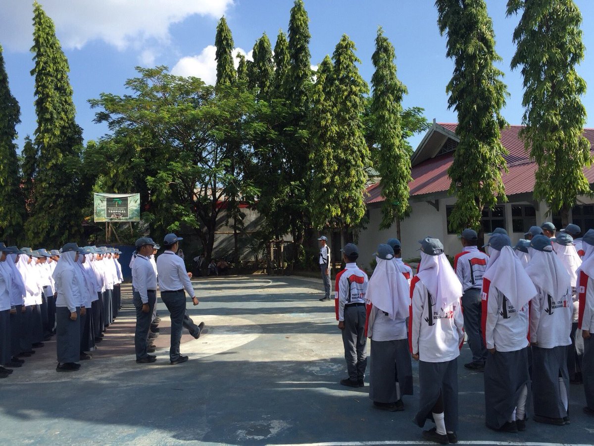 Suasana latihan perdana calon angkatan XXI pada hari Jumat, 3 Agustus 2018. Semangt calon XXI!