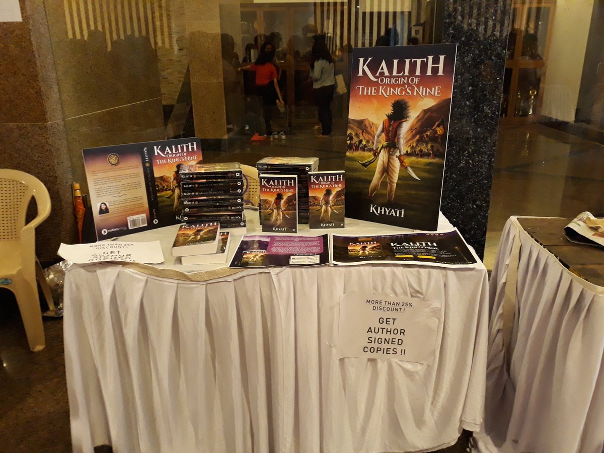 authorkhyati's tweet photo. Had the best time interacting with the students of Jai Hind College at the 'Books And Bake' fest! 😄
#JaiHindCollege #BooksAndBake #JHC #KalithOriginOfTheKingsNine #IndianAuthor #AuthorKhyati #Kalith #Fiction #IndianFiction #Bookstagram #Book #Novel https://t.co/fVMmoqCIOe