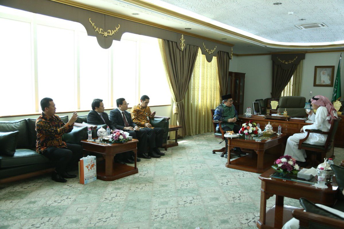 غرفة تبوك Twitter