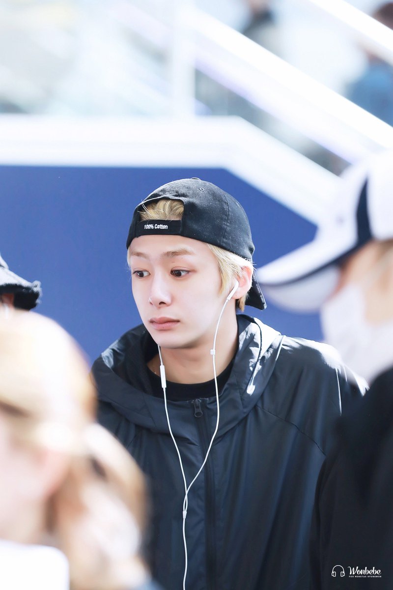 wonbebe0115's tweet photo. 180804 LAX✈️🐢night boyfriend💞
#MonstaX_2nd_World_Tour 
#MONSTA_X #몬스타엑스 
#형원 #HYUNGWON
@OfficialMonstaX https://t.co/czg8YIO1Rf