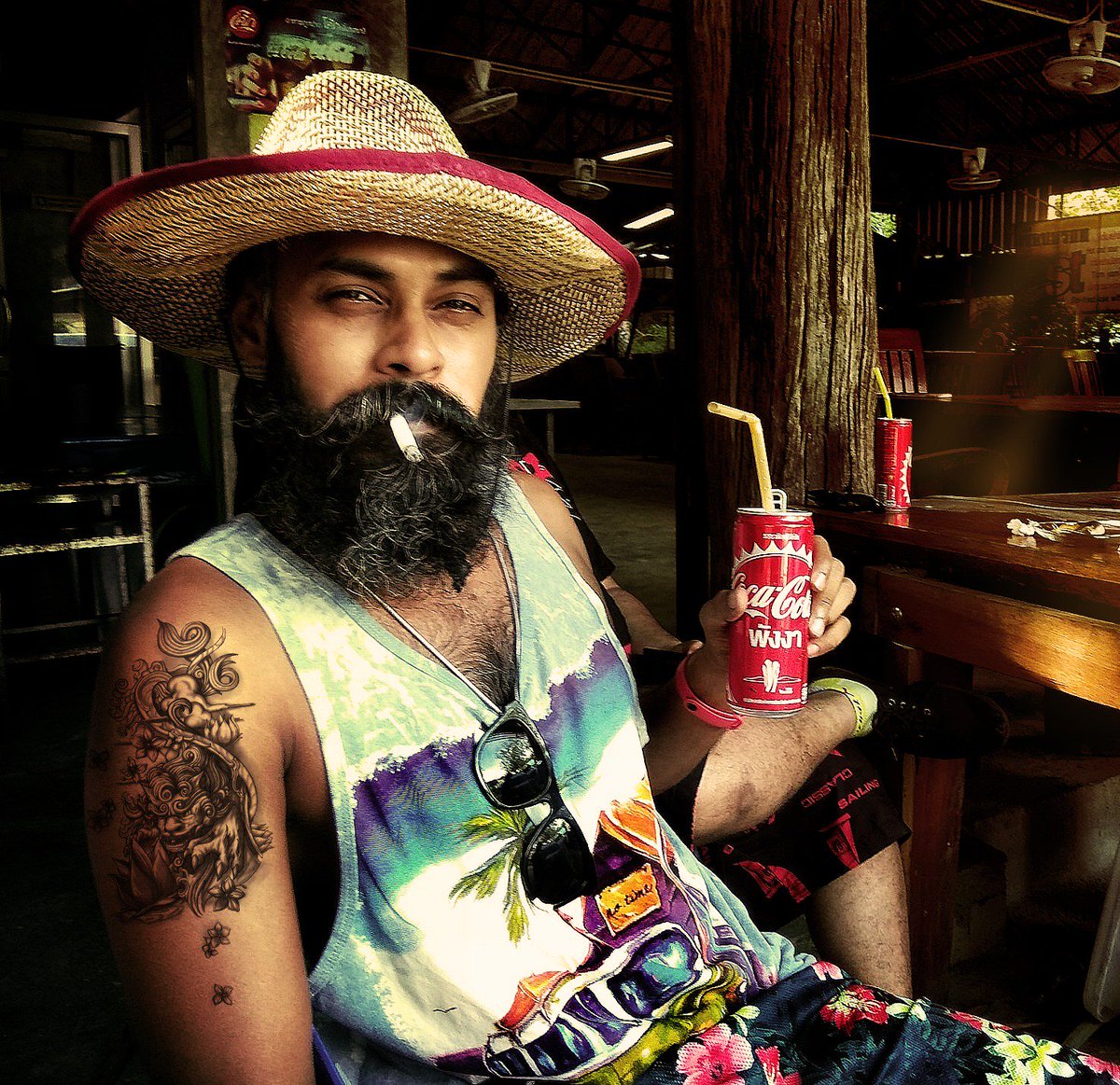 Rokib_visualart's tweet image. Stay positive and the ups will be more frequent than the downs.