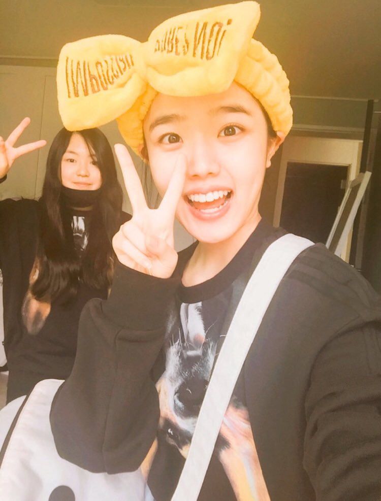 새벽 4시에 집도아니고 여행와서 덕질하는 나는 도대체 #여행 #새벽4시 #덕질 #김향기 #김향기졸귀 #신과함께 #이덕춘 #월직차사이덕춘