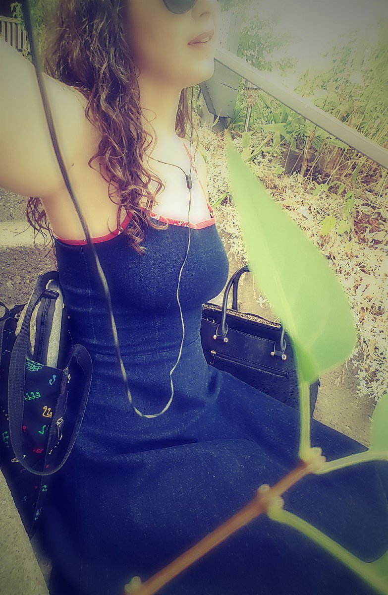 ReinaEast's tweet photo. Happy Sunday babes.

Wanna meet me?

Get at me here (you have options):

https://t.co/LFCC2q3oGE
reinaeast@protonmail.com
https://t.co/Np8tqrB2xw

#TorontoCompanion #kinky #gfe #MyOwnMuse #summerlovin

Smooches, 

#Rx https://t.co/v9uXEX35wS