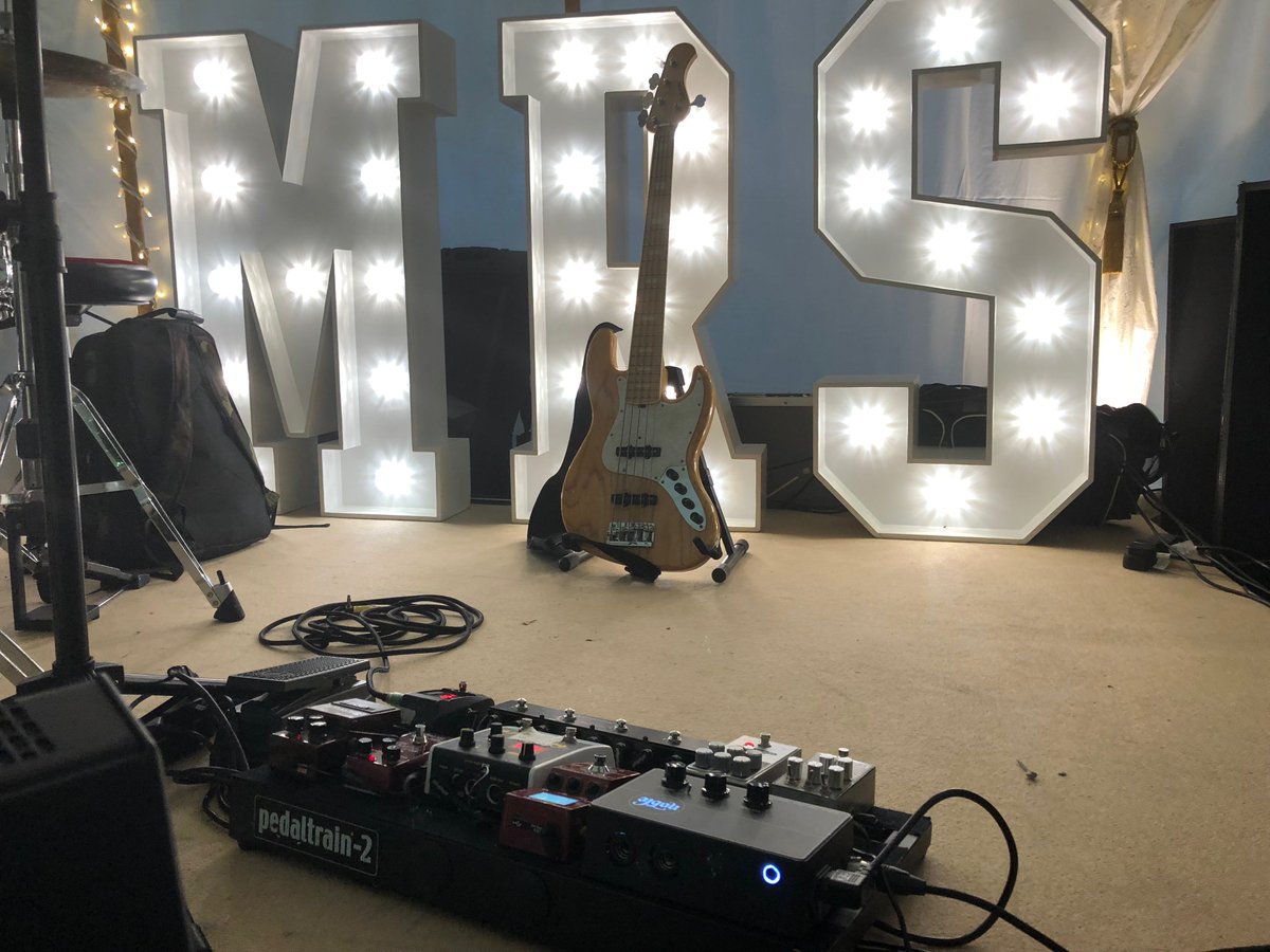 I take this lighting everywhere for my Sadowsky - don't tell my wife! Onstage with #poplondon