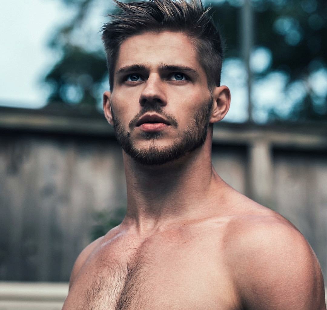 Wyatt Matthew (@halliwellwizard) on Twitter photo 