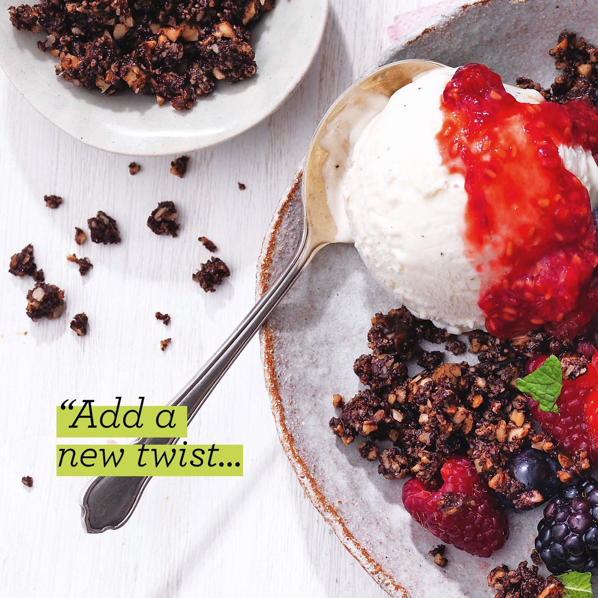 Vitality_UK's tweet image. Looking for summer feasting ideas? Tuck into sizzling skewers and shareable summer berry delights with @Ocado in the NEW Vitality summer magazine.🍓☀