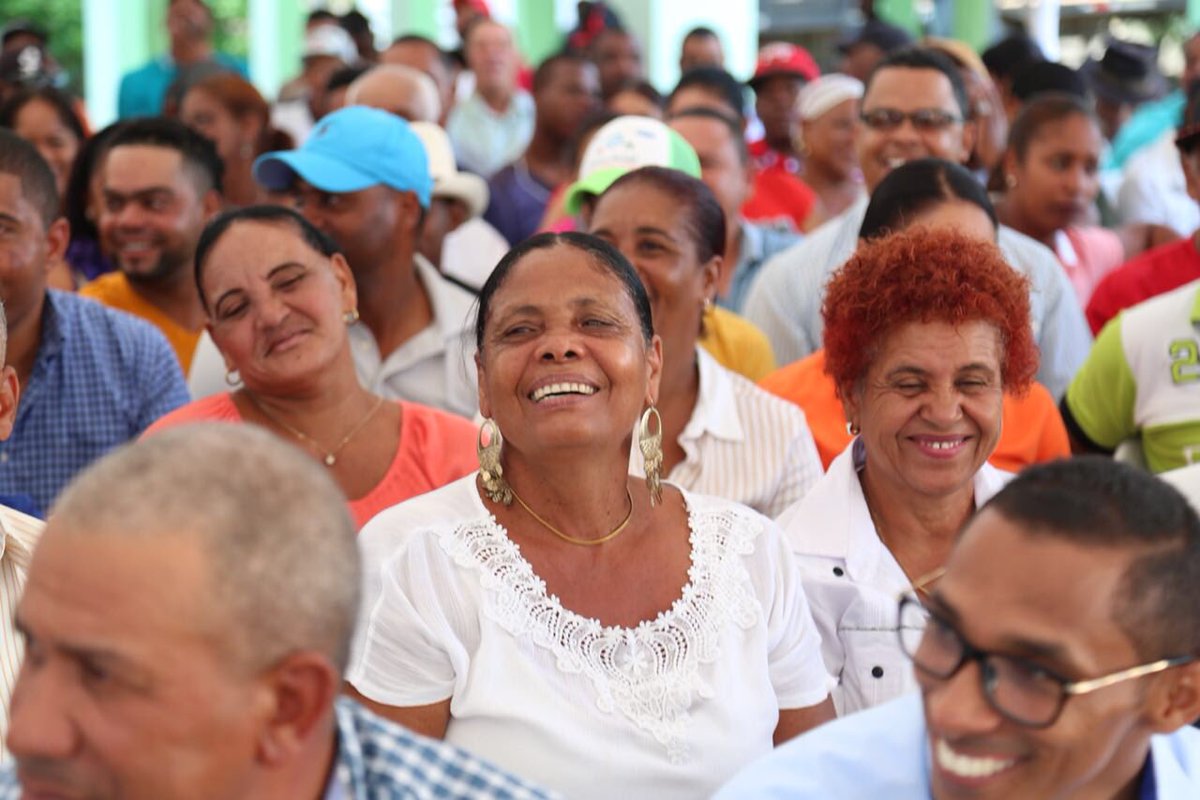 El objetivo es incentivar a los productores para que todo el maíz que se produce en el municipio Pedro Corto y zonas aledañas sea procesado y comercializado a través de la Asociación La Humanitaria. #VisitasSorpresa