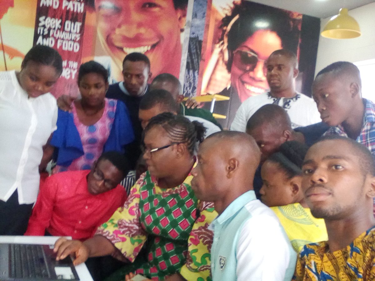 MicsonSwiss's tweet image. #DIGIweb Developer training with Mrs Alade Martha