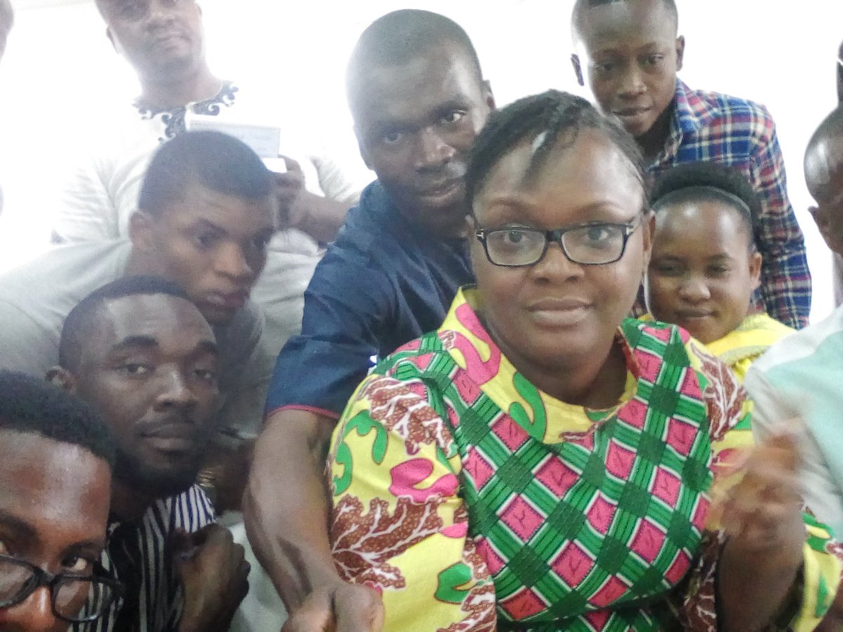MicsonSwiss's tweet image. #DIGIweb Developer training with Mrs Alade Martha