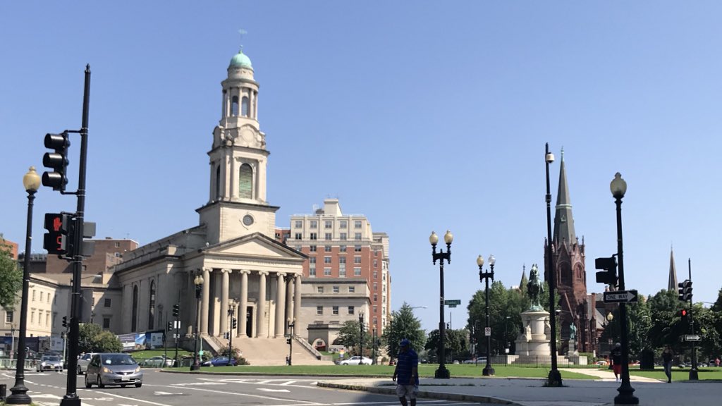 ArienRozelle's tweet photo. Excited to be in Washington for the @AEJMC conference and looking forward to the Women Faculty Moving Forward pre-conference session today! @LLKCenter @CSW_AEJMC https://t.co/xo5hW5G3NH