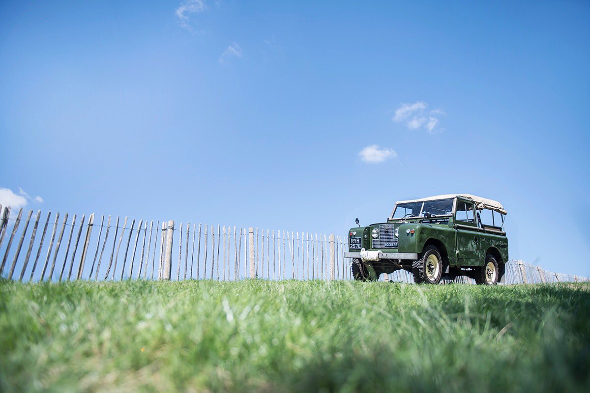 #goodwoodbreakfastclub @GoodwoodRRC #LandRover #classic #classiccar #offroad #BreakfastClub