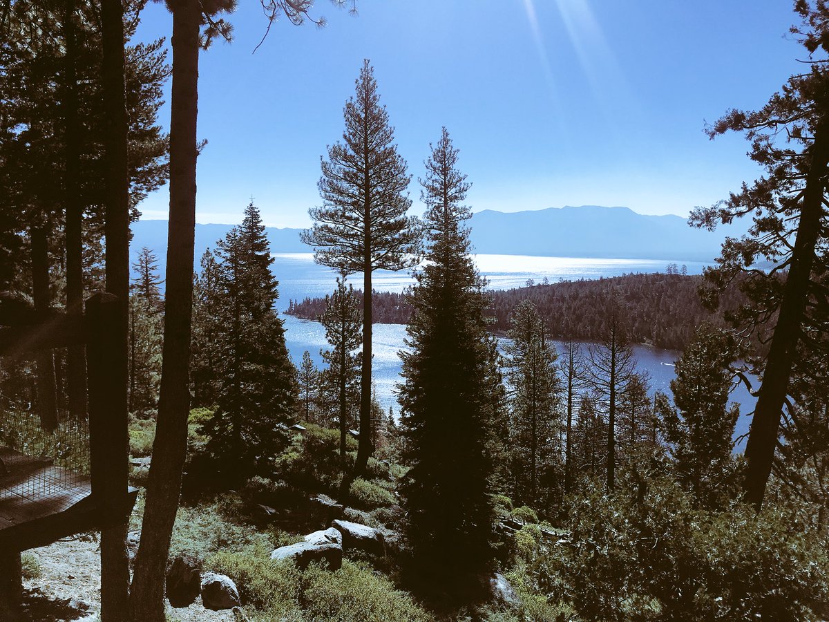 DepTaroli's tweet photo. It’s always easy to enjoy the view of #EmeraldBay while headed up to patrol #Tahoma. #EDSO #TahoeSouth #LakeTahoe https://t.co/gLSdUAi93Z