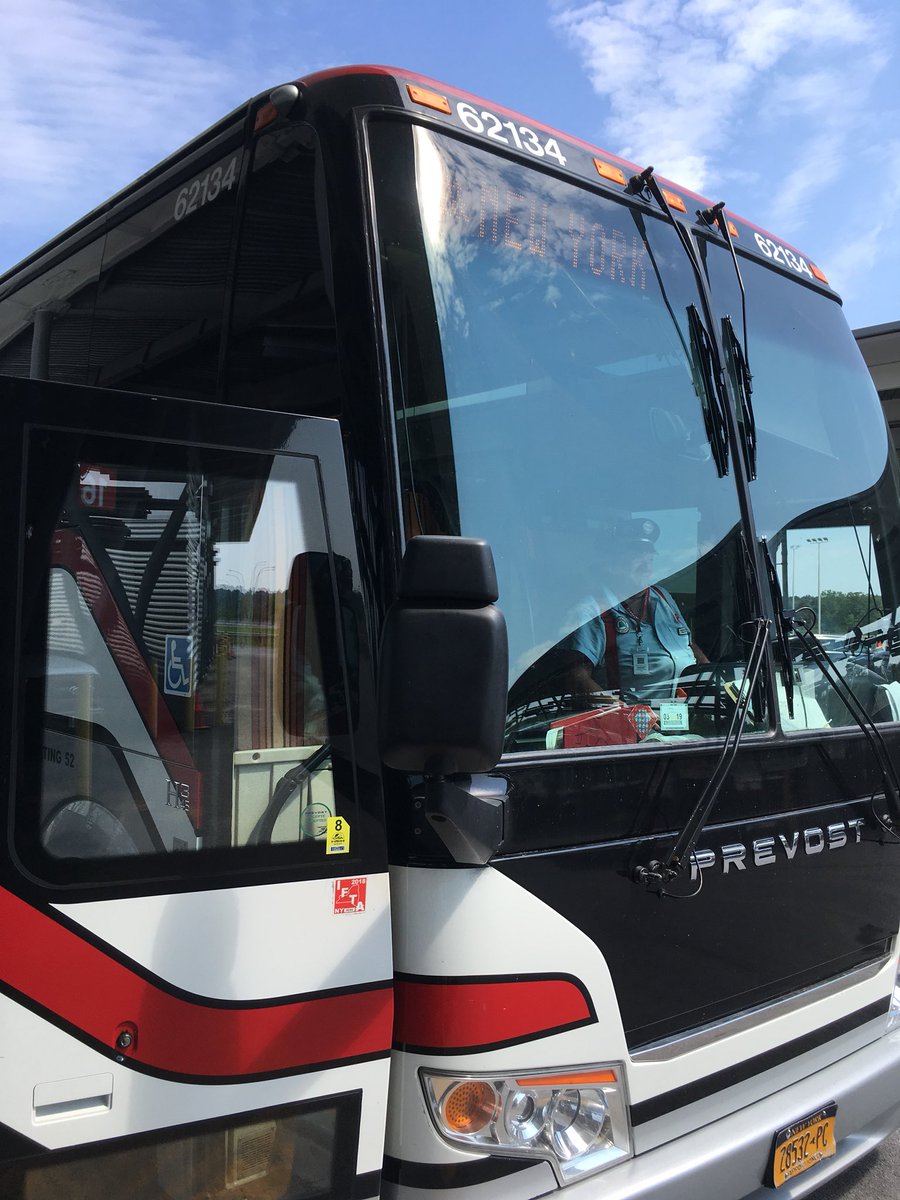 StephaneRoss's tweet image. En route vers le General Executive Board de l’@IATSE :D Sois prêt NYC! - On the road to the IATSE GEB in NYC! Be prepare, @IATSE262 is on his way 😃! #IATSE125 #FirstGEBEver #LotOfHashtags