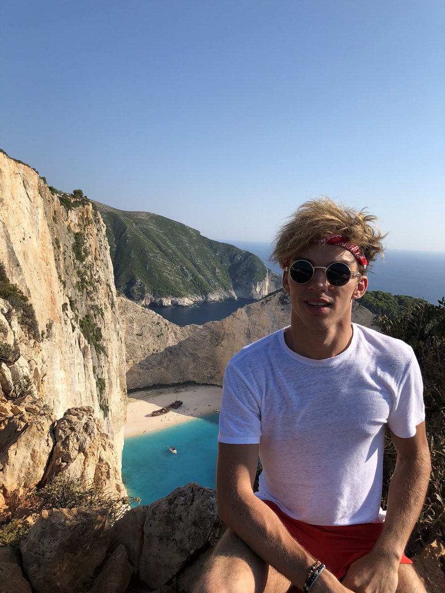 pierre gasly twitter