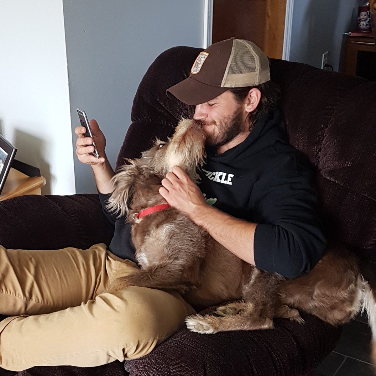 emilybeacock's tweet photo. Instant coffee &amp; new friends in Fox Harbour #NCCResearch @NickMercer2 https://t.co/zd2apgImne