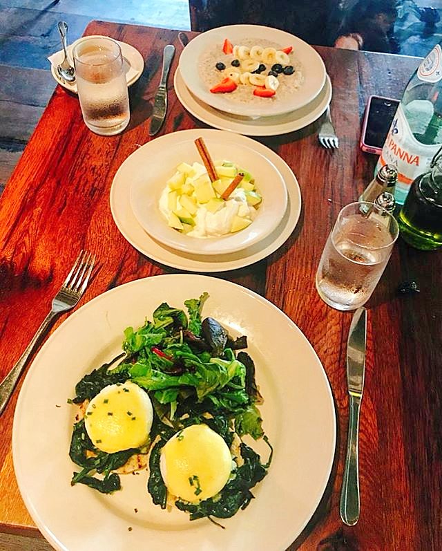anassanyc's tweet photo. #weekend #brunch #vibes 🍳🍳🍳

@nycrw

#eggs #eggsbenedict #brunch #nycbrunch #uesbrunch #ues #nyc #anassa #anassataverna #restaurantweeknyc #nyrestaurantweek #nycrestaurantweek #foodie #foodporn #foodgasm #forkyeah #f52grams #eeeeeats #feedfeed #livewell #omg #goodvibes https://t.co/uZzgL3vs80