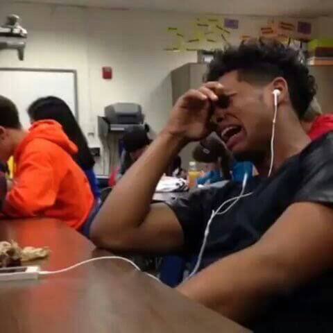 CebolethuL's tweet photo. This Dwson - Forbidden ft Sio (Bruce Loko Remix) 🌋🌋🌋 #SelectiveStyles https://t.co/D2yWm0rKnK