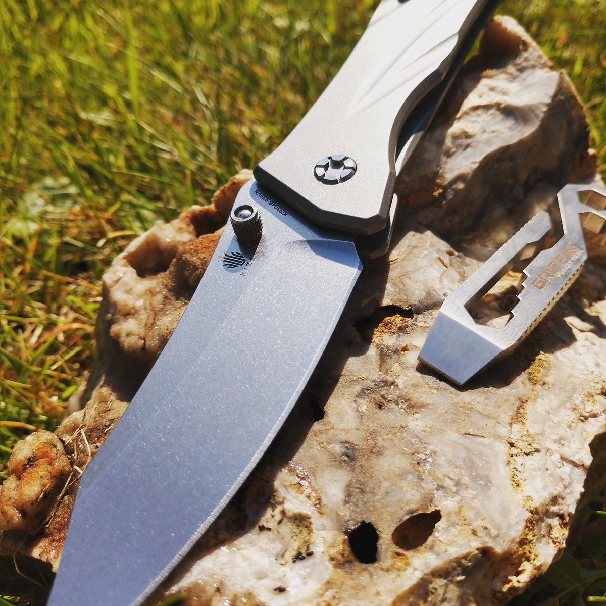 @kizercutlery_inc Aileon folder and @griffinpockettool multitool 

MNEDC.com

#EDC #S35VN #multitool  #sunday