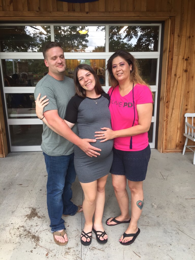MommyAndMoo's tweet photo. @LadiesOfLivePD @LivePdBlueLine @CurleyWpd @LivePdFantasyLG @warwickripd @sherifflamb1 @GwinnettSO & anyone one else who knows someone having a baby, I went to my BODaughter’s #BabyShower & attempted my first #DiaperMotorcycle
#ShouldaMadeTheGiraffeAHelmet #KeptFallingOff
#BoGma https://t.co/bCiJgb4VFt