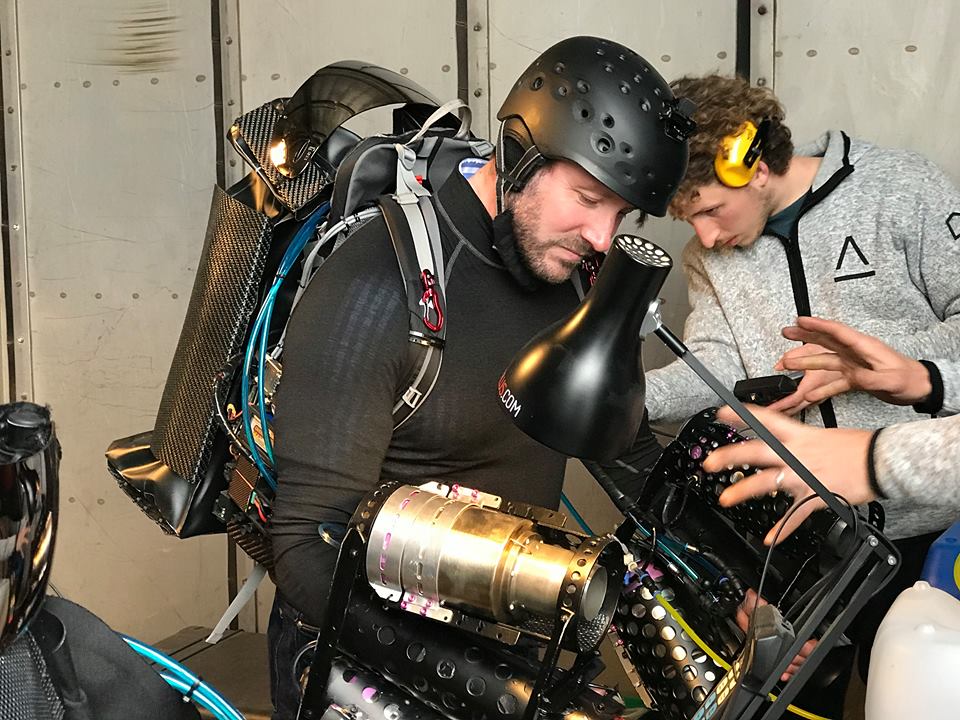 We're happy to share that the @IoDYorkshire Director of the Year for #Innovation is our very own founder Prof. <a href="/adam_beau/">Prof Adam Beaumont</a>. Driving the bid for #5G in #Leeds. bit.ly/2JbYqFI