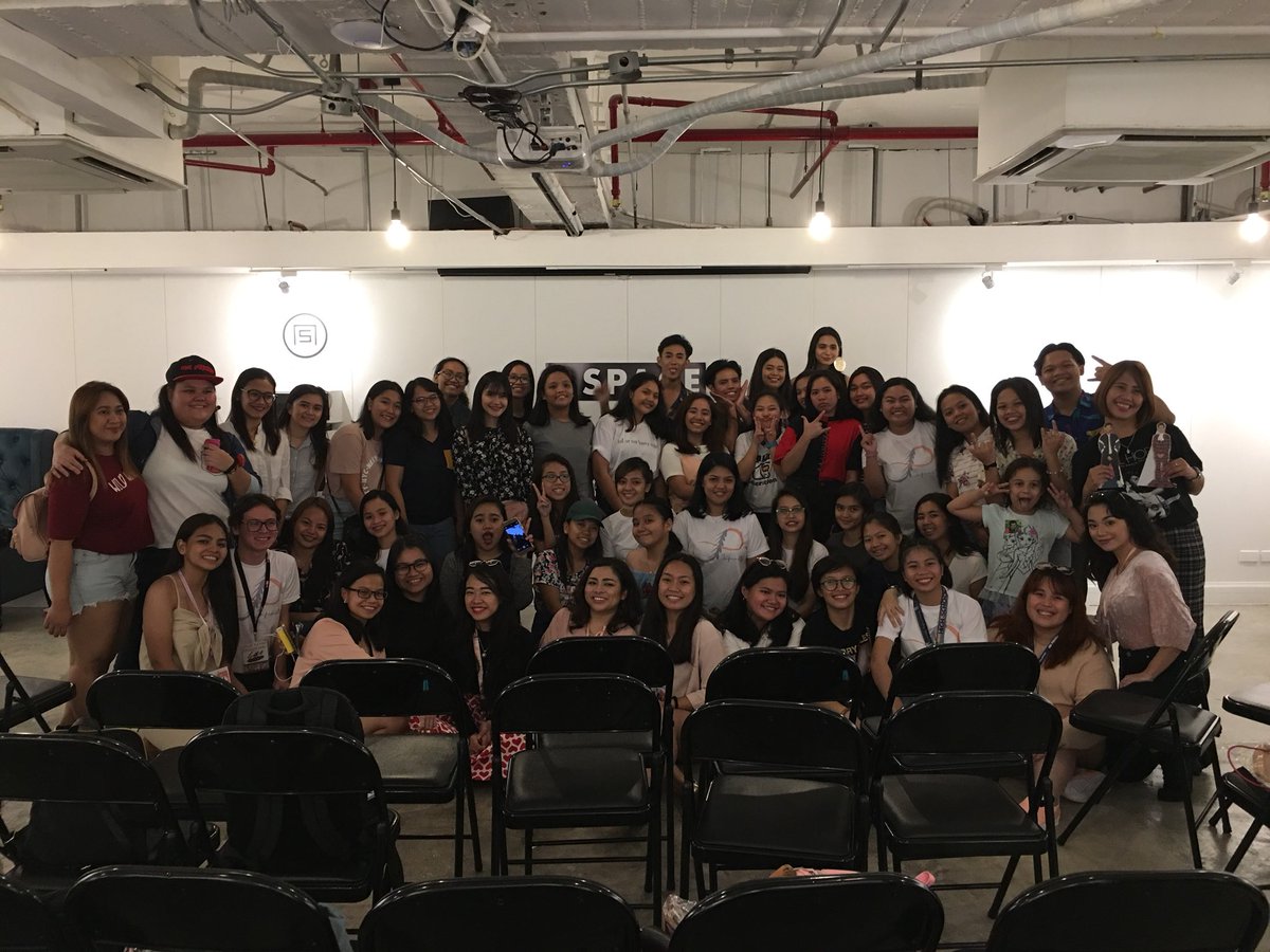 marquez_dandan's tweet image. FAM ❤
#1DInfinityPH