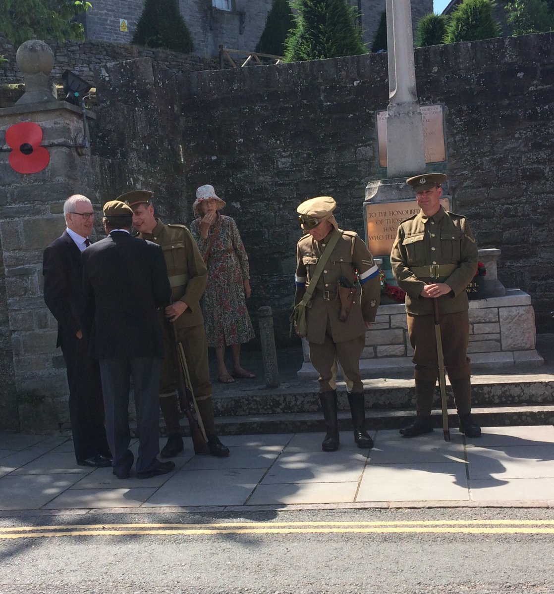 TalgarthMChoir's tweet photo. A huge privilege to be part of the WW1 Remembrance Service in Hay. A superbly organised event that was both entertaining and moving. Thank to Kelvyn Jenkins and the Hay branch of the @britishlegion https://t.co/3oZmjc9MY9