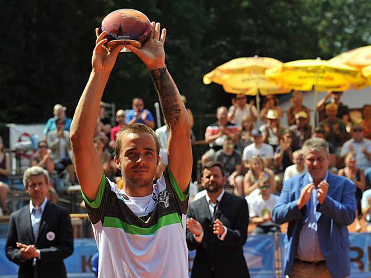 [#ATPChallenger] Andrej #Martin (n°213) 🇸🇰 a remporté ce dimanche le tournoi de #Liberec (République Tchèque, 43 000 $, terre battue) en dominant Pedro #Sousa (n°151) 🇵🇹 en deux sets 6-1, 6-2 en finale.
