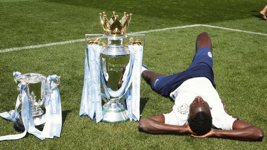 Sporf's tweet photo. 🇫🇷 @BenMendy23 Last 12 Months: 

🏟 Games: 8
🏆 Trophies: 4

🥇 Premier League
🥇 League Cup
🥇 World Cup
🥇 Community Shield

🐐 A trophy every 2 games. https://t.co/4mVQS0Y6DV