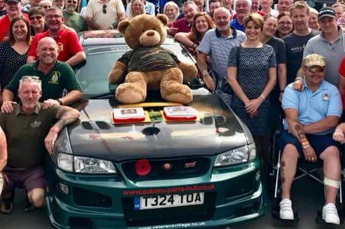 hull4heroes's tweet photo. @hull4heroes had a great day at the @whafvbc 1st year anniversary breakfast bash, laughing, smiling and chatting, surrounded by like minded people 
@AFVBC_NET knocking loneliness into the ground for veterans https://t.co/0xO4jSnPmK